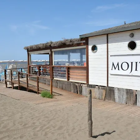 Happy Superior By Interhome * Marina Di Bibbona